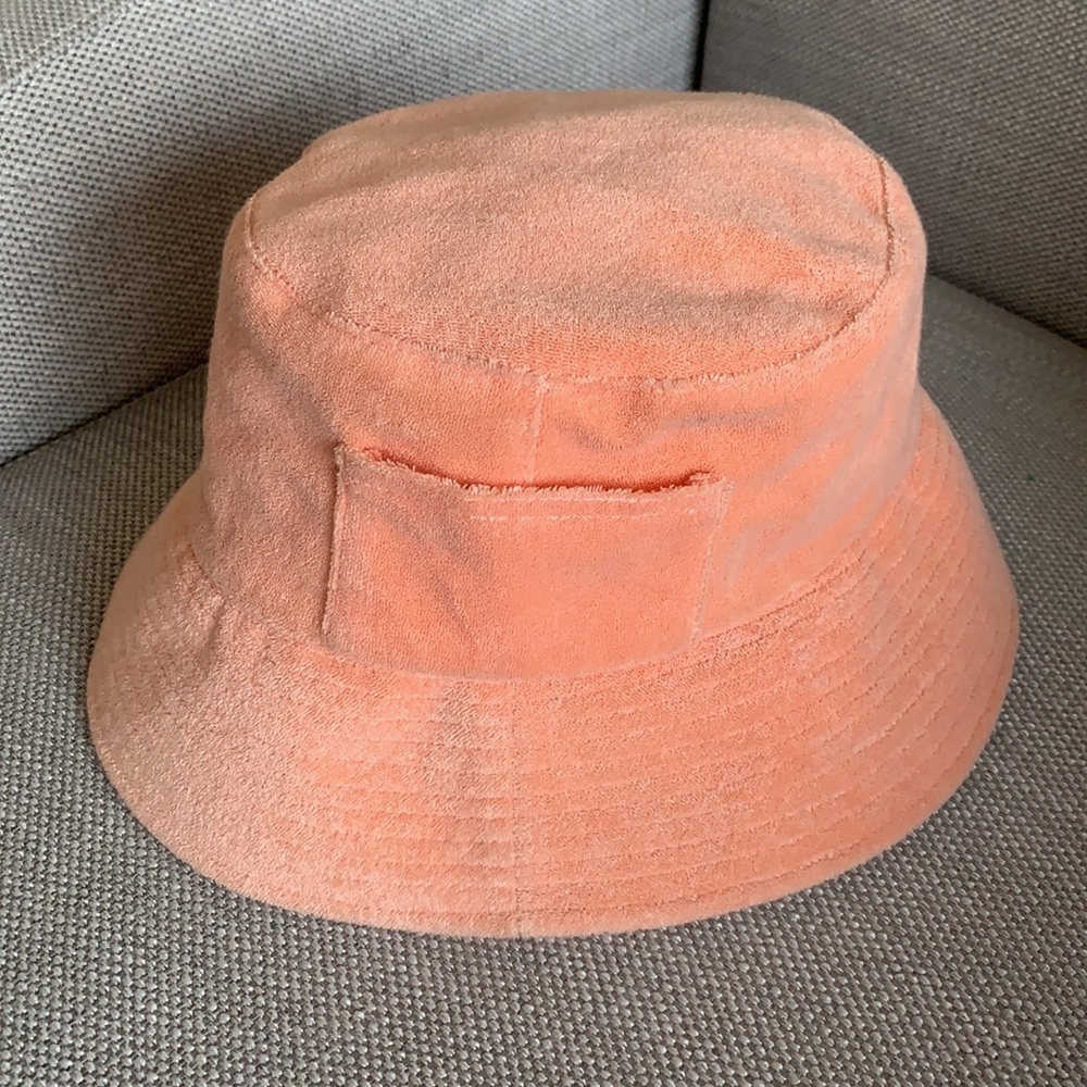 NWT Lack of Color, Wave Bucket Hat in Pastel Peach Terry